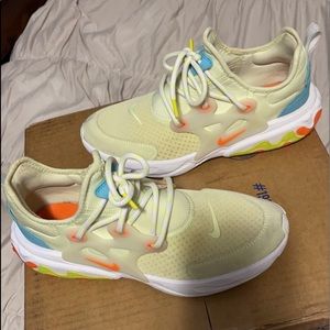 Nike react kids